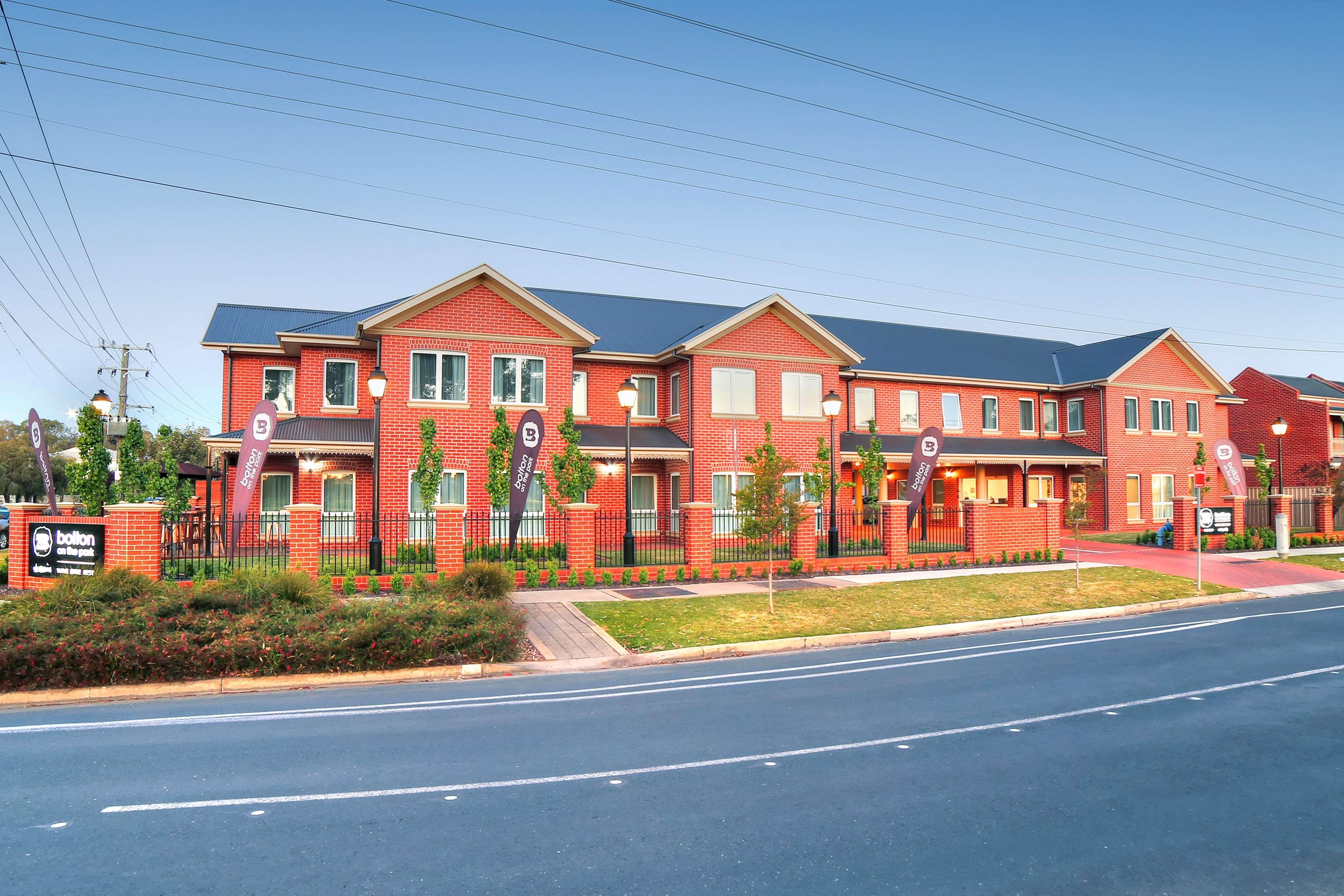 Best Western Plus Bolton On The Park Wagga Wagga Exterior foto